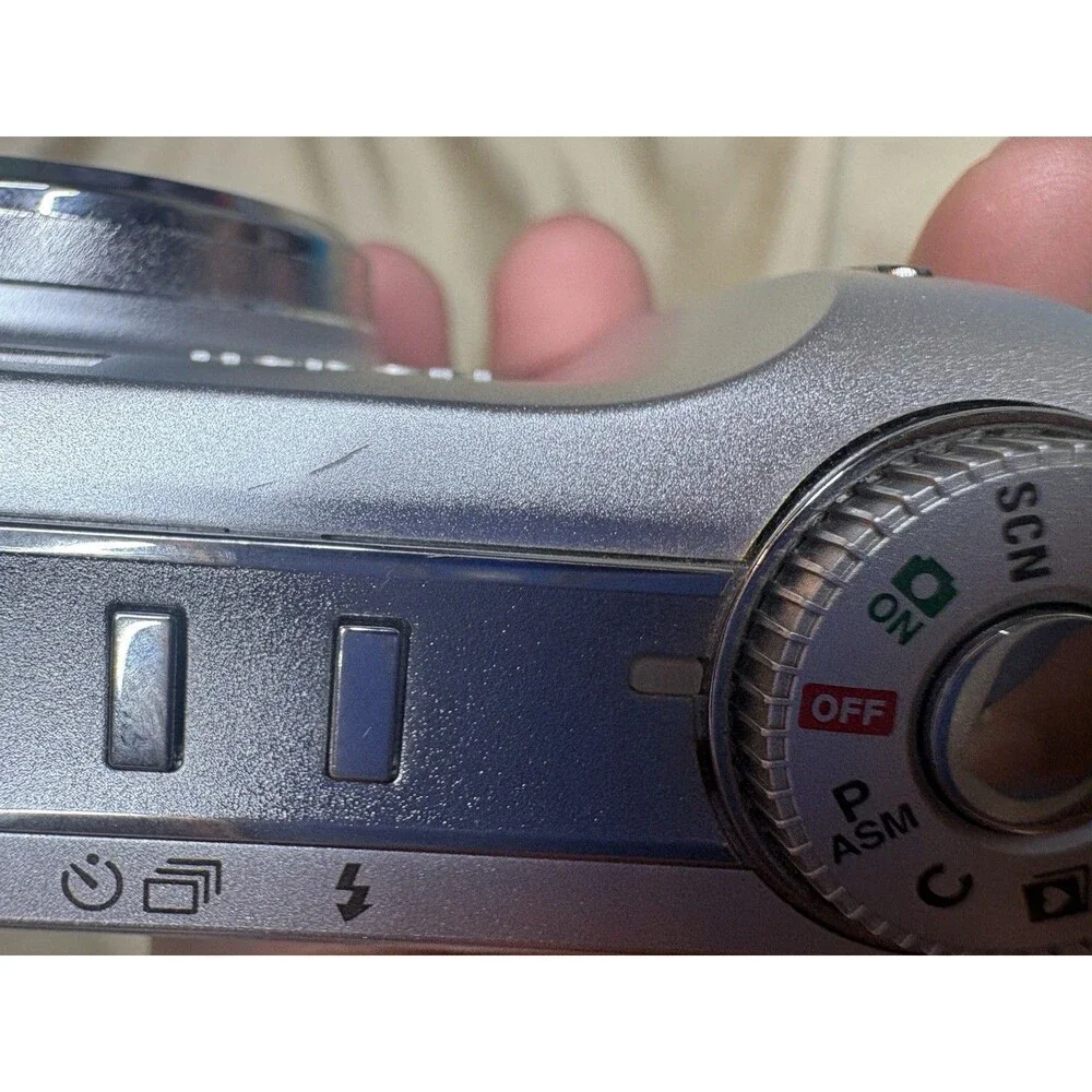 Kodak EasyShare C875 8.0MP Digital Camera with Case - Silver (Tested & Working)